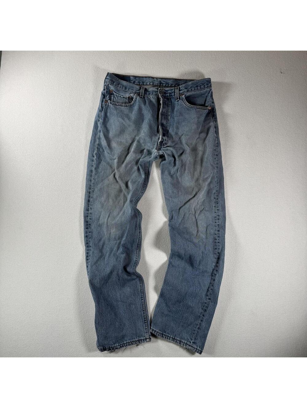 Vintage 90s Levi’s 501 Made In USA jeans 34x32